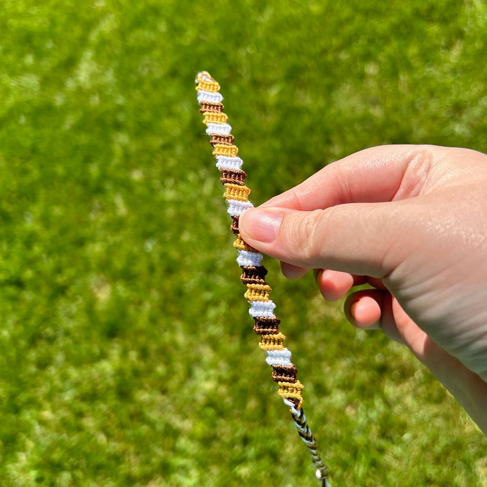 S’mores Knotted Friendship Bracelet